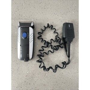 Braun Series 7000 Series Syncro Electric Shaver 7526 w/ Charger PARTS ONLY
